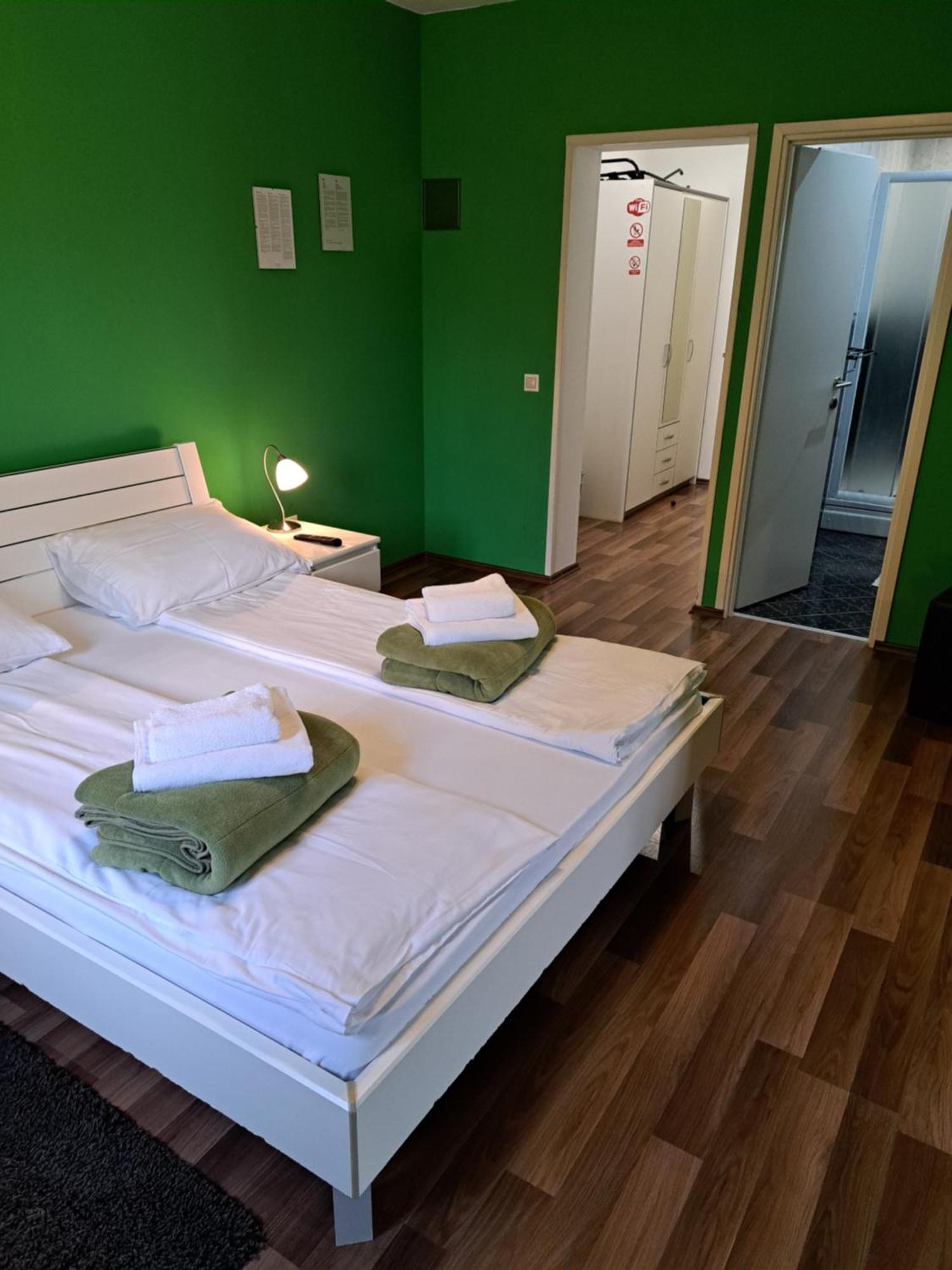 Rooms Modrusan Slunj Luaran gambar